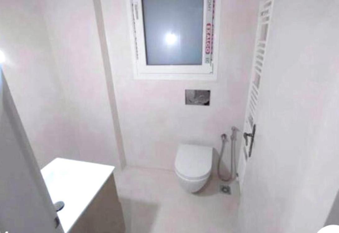 Economy Shared Apartment D In Central Athena Bagian luar foto